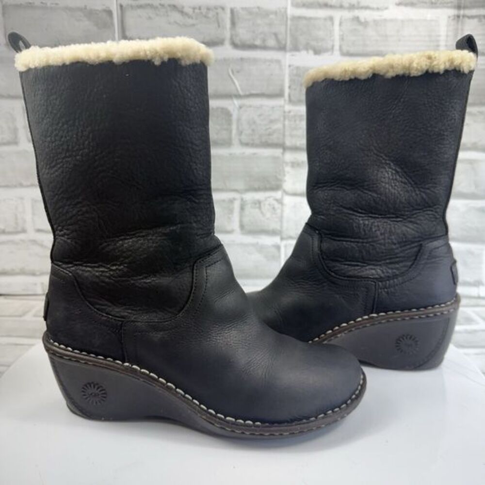 UGG Hartley Women's Size 7 Black Suede Sheepskin Lined Tall Zip Up Wedge Boots